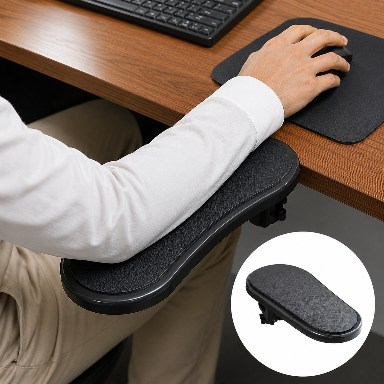 Ergonomiskt armstöd för skrivbord som avlastar underarm och handled.