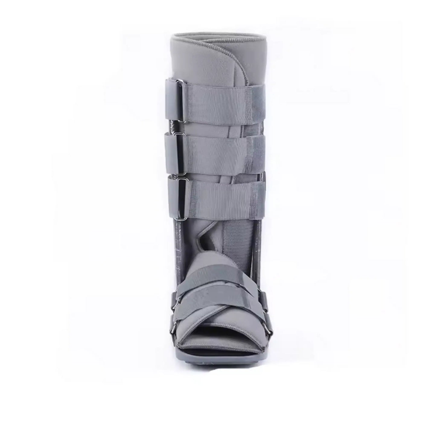 Öppen tå och justerbara remmar för passform